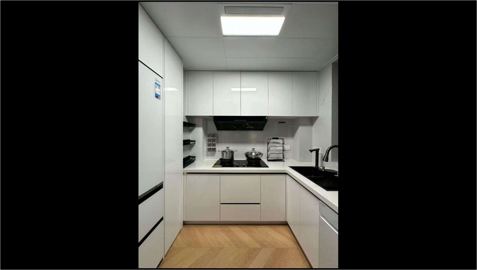 95efd43c21d45d399cbb186c9555601